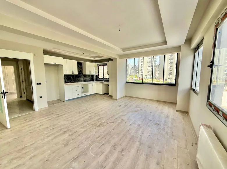 Appartement 3 chambres 95 m² Mezitli, Turquie