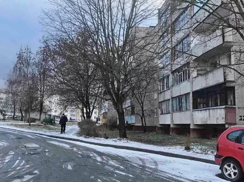 Apartamento 1 habitación 27 m² Maladetchna, Belarús