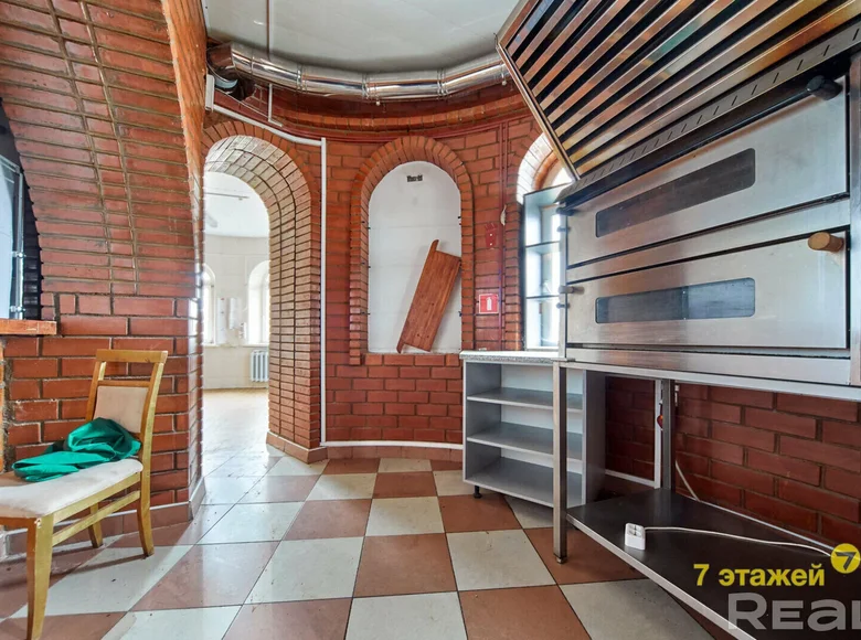Commercial real estate 488 m² in Pukhavichy District, Belarus