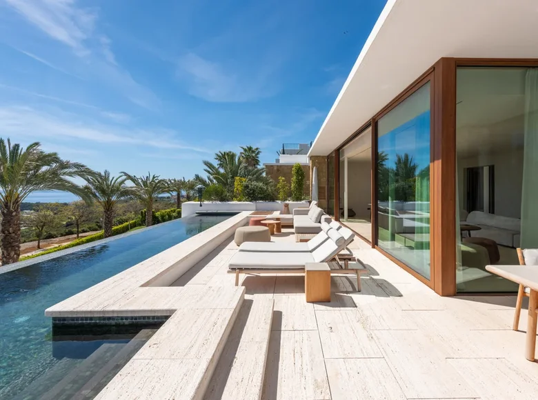 Wohnung 3 Schlafzimmer 312 m² Casares, Spanien