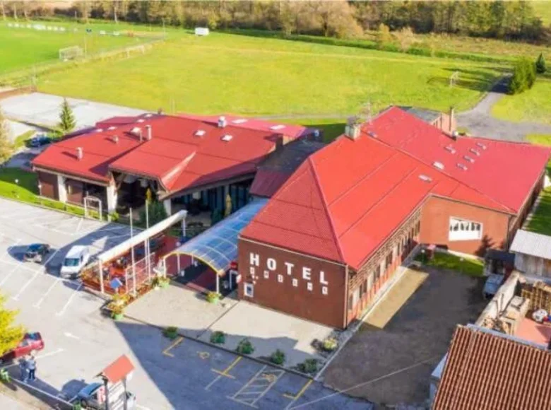 Отель 3 510 м² Город Загреб, Хорватия