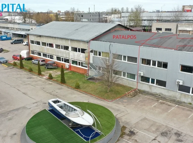 Commercial property 470 m² in Kaunas, Lithuania