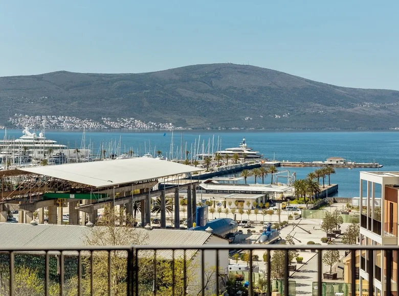 Квартира 3 комнаты 87 м² Черногория, Черногория