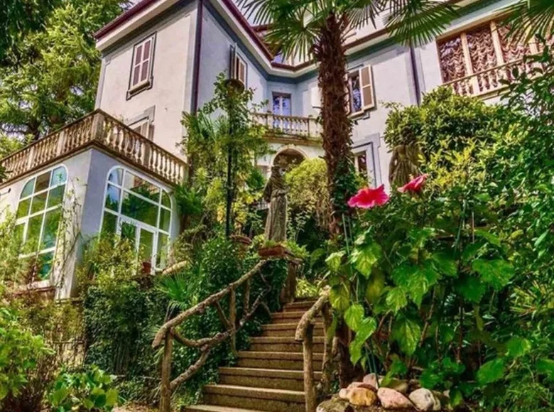 Вилла 800 м² Милан, Италия