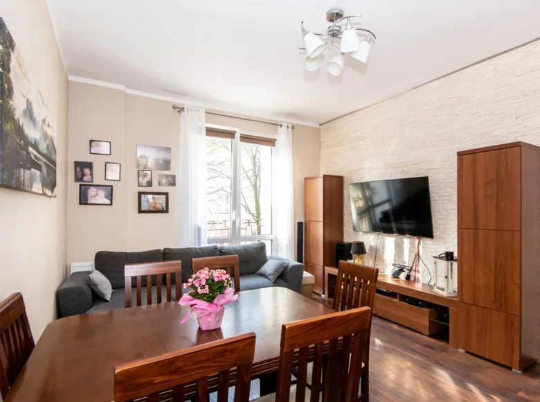 Room 3 rooms 65 m² Poznan, Poland