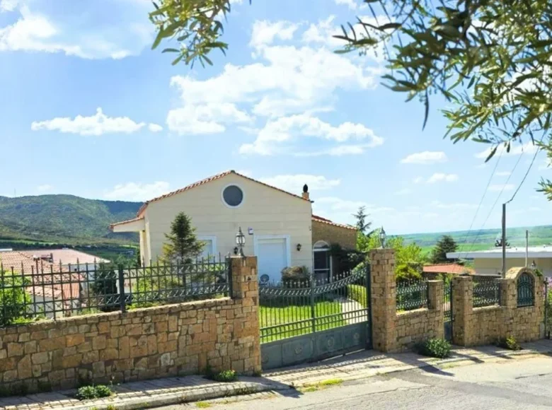Villa 4 chambres 360 m² Mesaio, Grèce