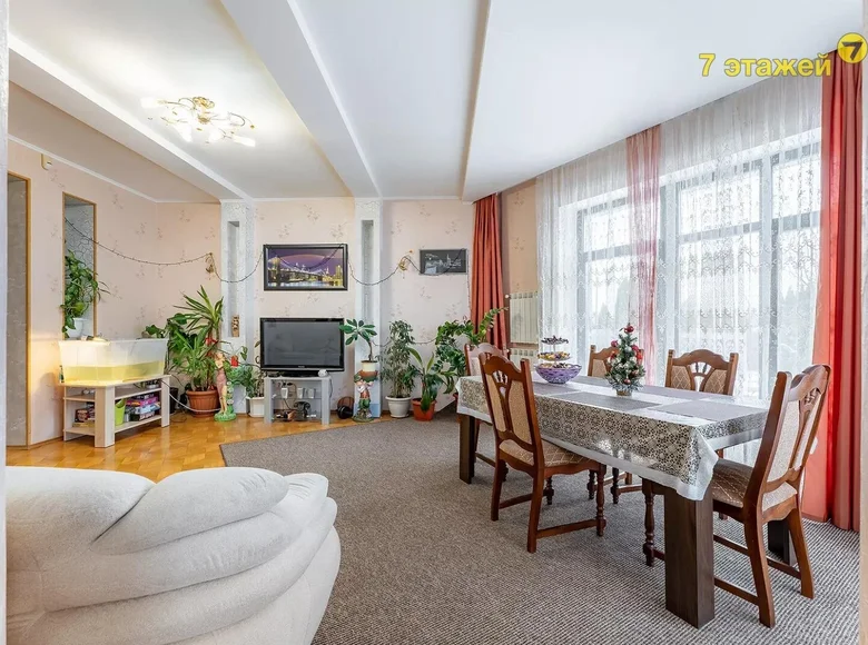 Casa de campo 321 m² Fanipal, Belarús