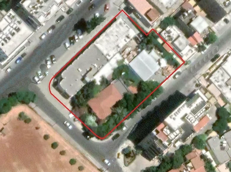 Atterrir  Kato Polemidion Municipality, Chypre