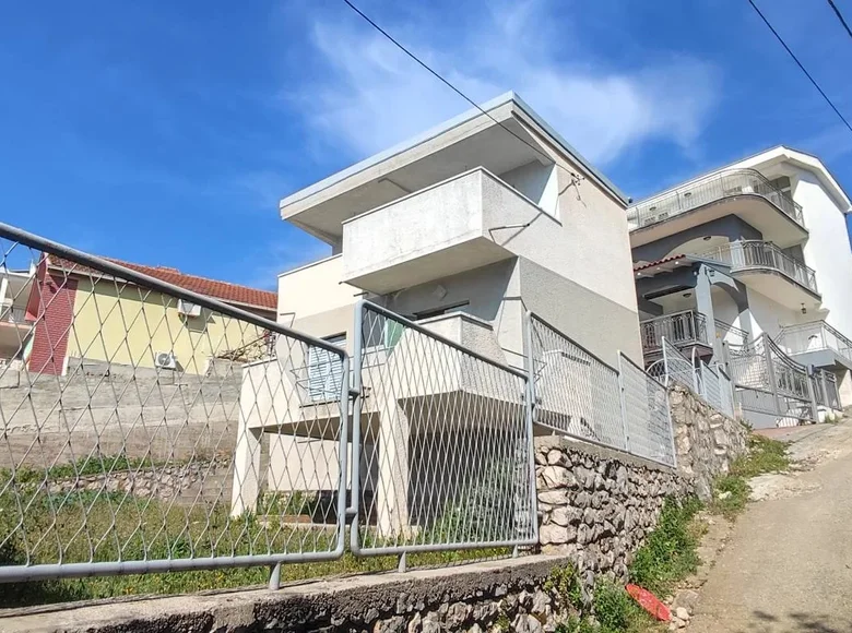 Casa 2 habitaciones 82 m² Kunje, Montenegro