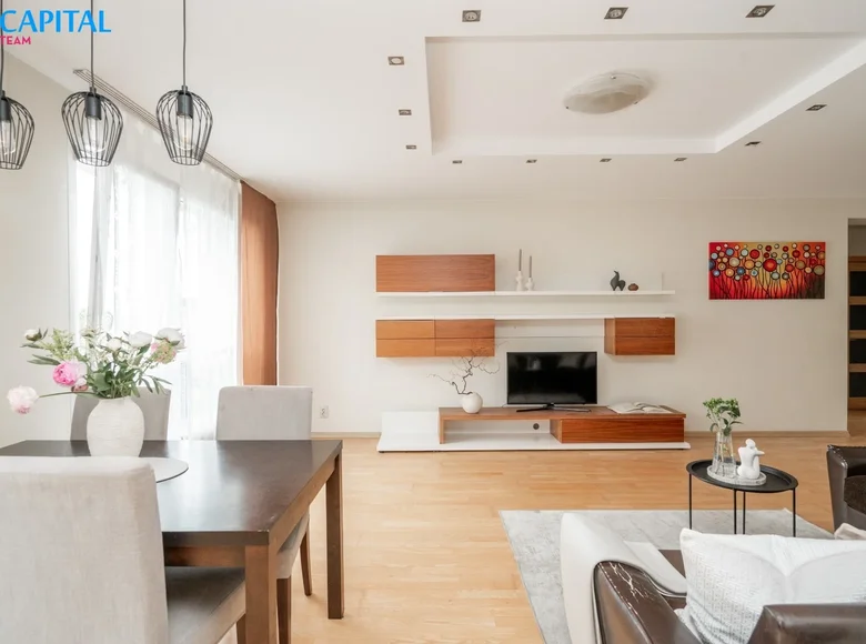 Mieszkanie 3 pokoi 81 m² Wilno, Litwa