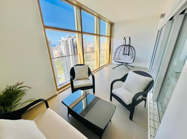 Квартира 2 спальни 96 м² Бенидорм, Испания