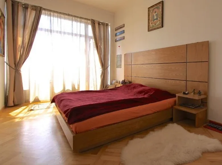 Mieszkanie 4 pokoi 298 m² Ryga, Łotwa