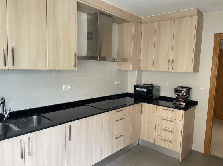 Квартира 4 комнаты  el Campello, Испания