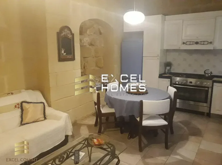 3 bedroom townthouse  in Mosta, Malta