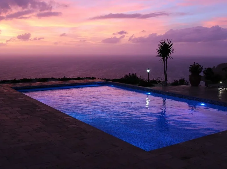 Willa 400 m² Ricadi, Włochy