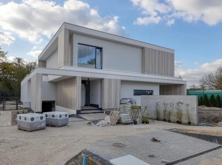 6 bedroom house 314 m² Bielawa, Poland