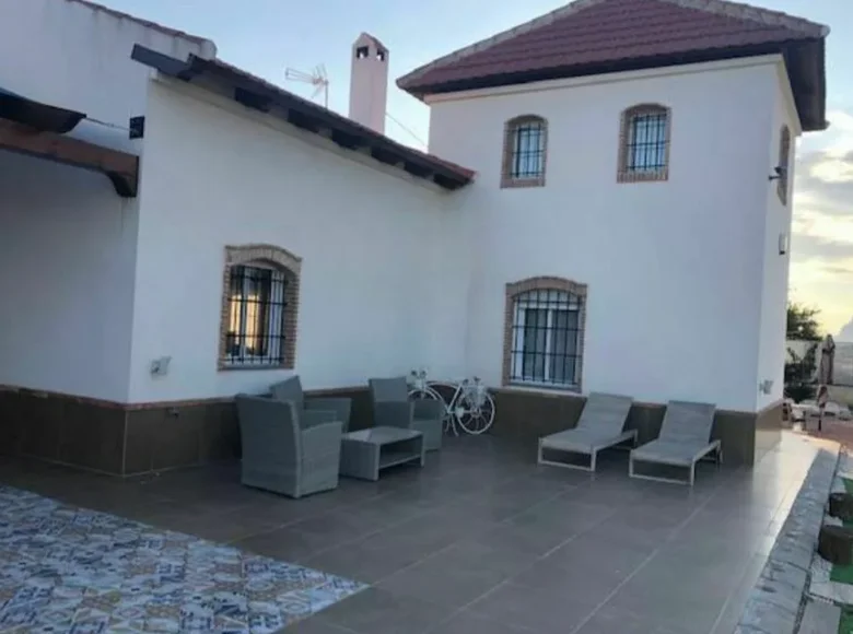 villa de 3 chambres 130 m² Callosa de Segura, Espagne