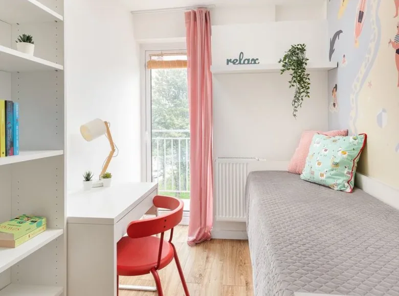6 room apartment 65 m² Warsaw, Poland