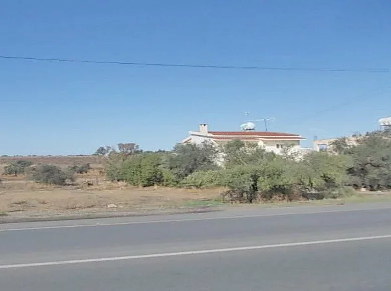 Atterrir  Tseri, Chypre