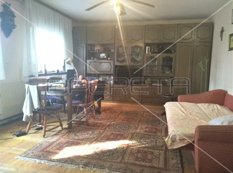 Dom 6 pokojów 287 m² Lucko, Chorwacja