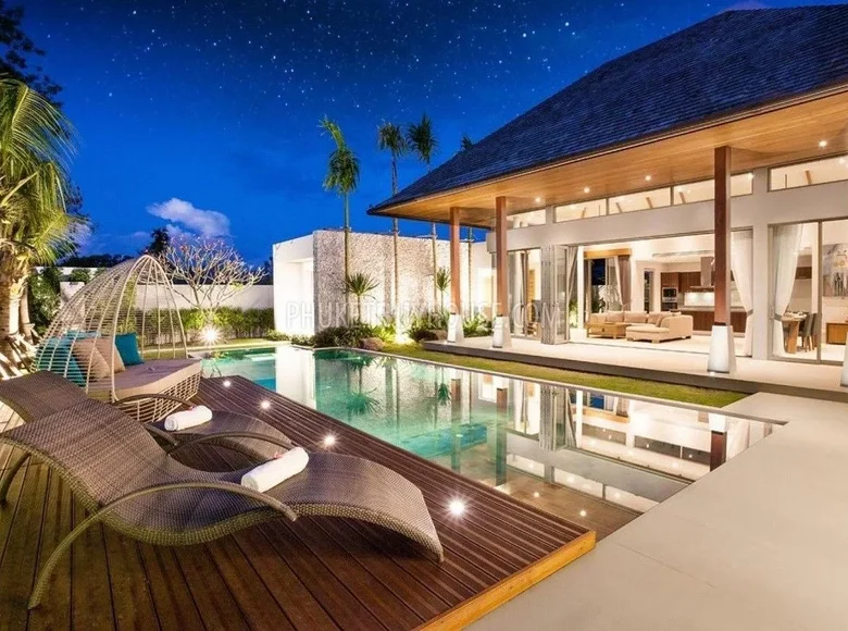 4 bedroom Villa 205 m² Choeng Thale, Thailand