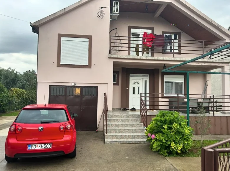 Haus  Podgorica, Montenegro