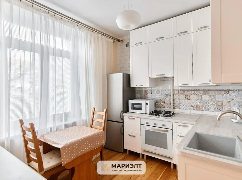 Квартира 2 комнаты 56 м² Минск, Беларусь