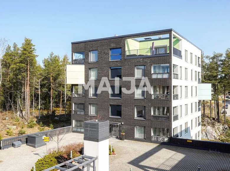2 bedroom apartment 74 m² Helsinki sub-region, Finland