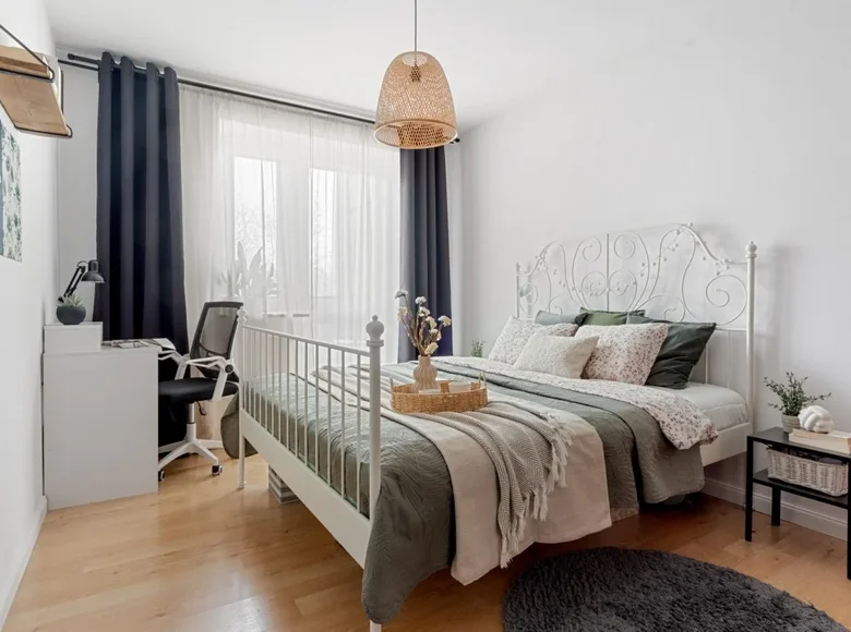 Коммерческое помещение 74 м² Варшава, Польша