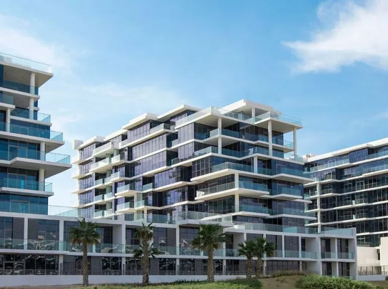 Propiedad comercial 39 m² en Dubái, Emiratos Árabes Unidos