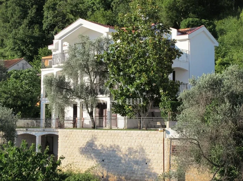 Maison 9 chambres 450 m² Budva, Monténégro