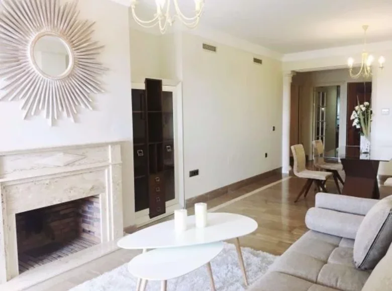 Mieszkanie 2 pokoi 158 m² Abadin, Hiszpania