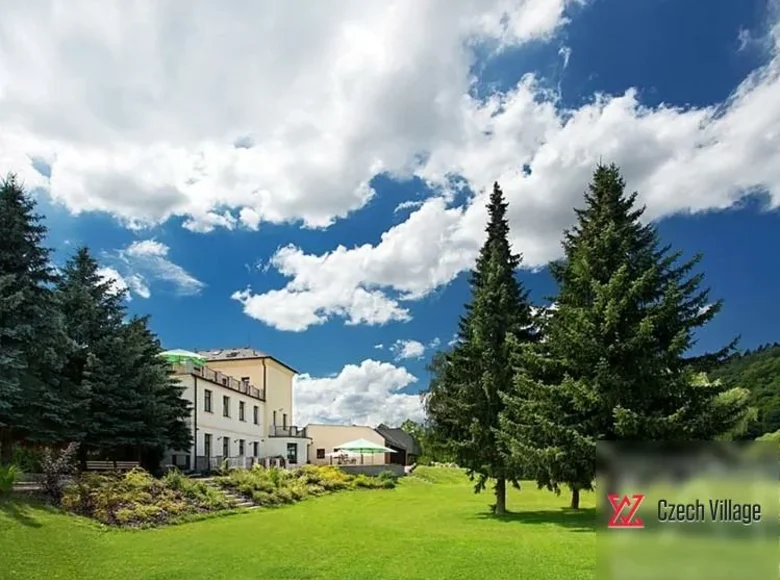 Apartment 1 247 m² Chocerady, Czech Republic