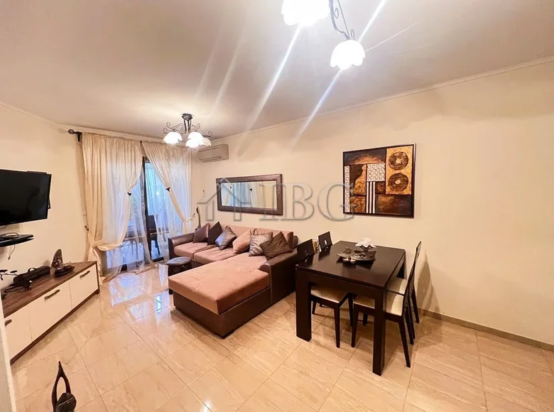 Mieszkanie 3 pokoi 94 m² Rawda, Bułgaria