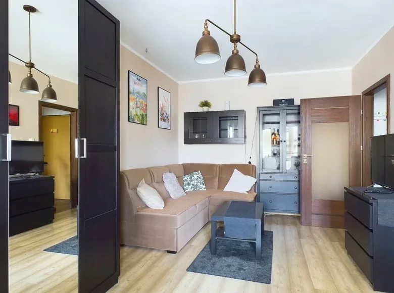 Mieszkanie 2 pokoi 49 m² Poznań, Polska