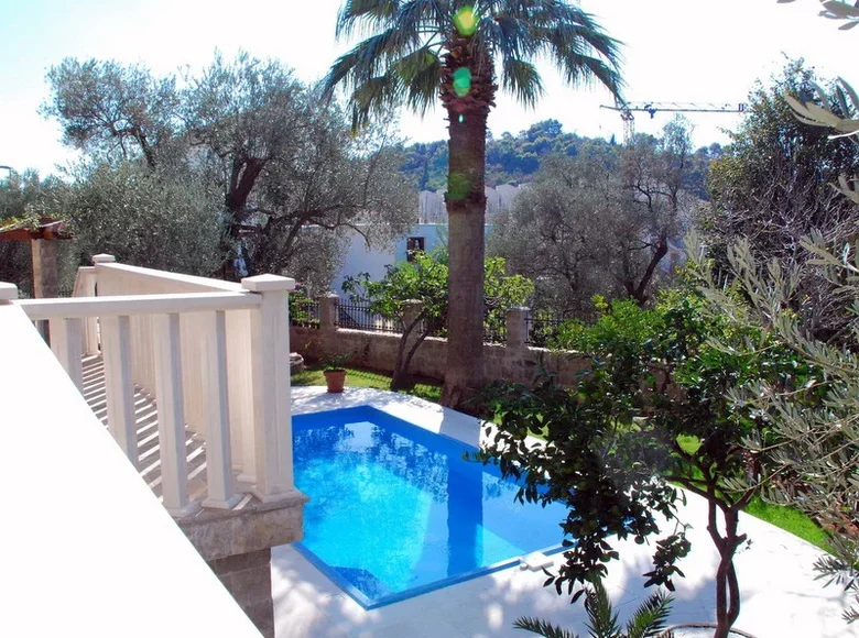 Villa de 6 chambres 917 m² Petrovac, Monténégro