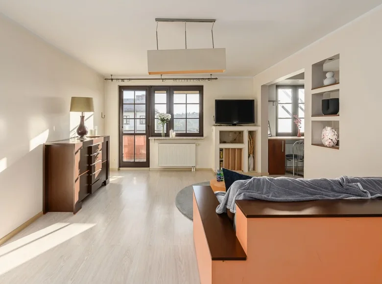 Квартира 3 комнаты 73 м² Варшава, Польша