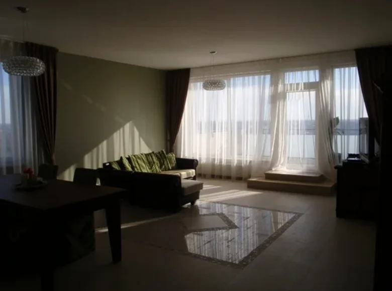 4 bedroom apartment 305 m² Latvia, Latvia