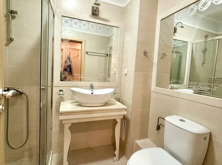 Квартира 2 комнаты 74 м² Несебр, Болгария