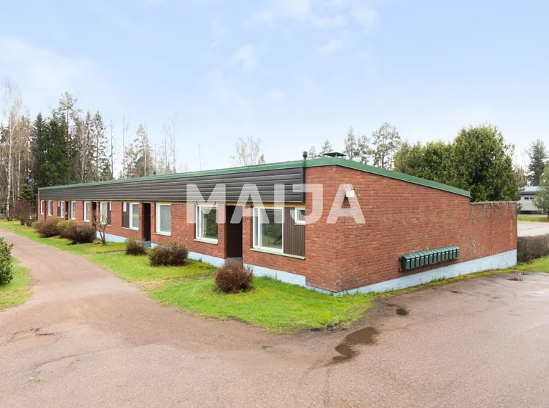 Mieszkanie 4 pokoi 84 m² Husula, Finlandia