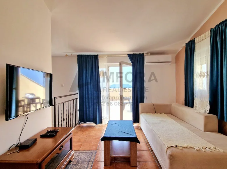2 bedroom apartment 90 m² in Budva, Montenegro