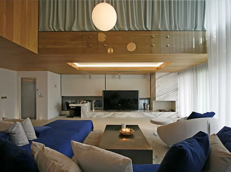 Таунхаус 4 спальни 370 м² Municipality of Vari Voula Vouliagmeni, Греция