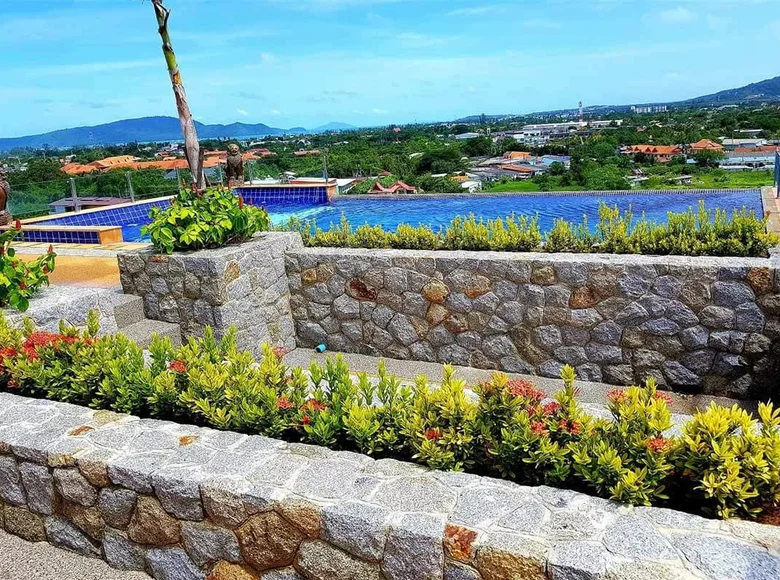 Коммерческое помещение 1 334 м² Чалонг, Таиланд