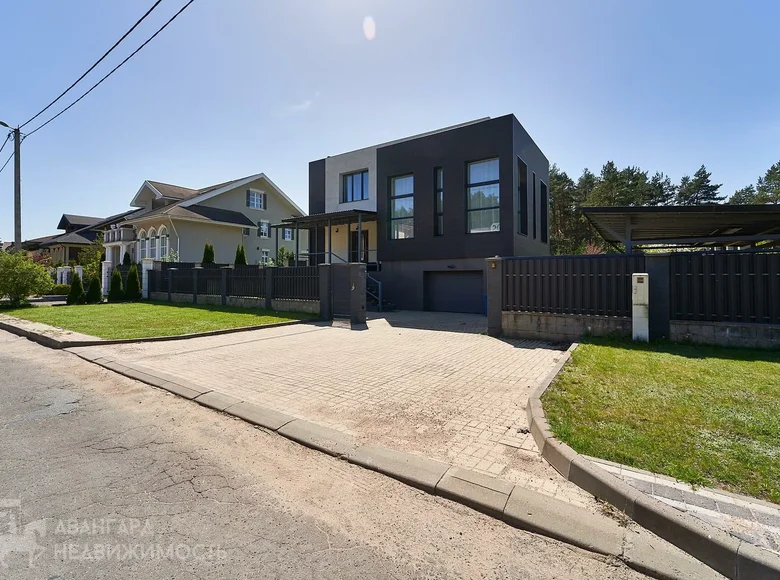 Haus 5 zimmer 430 m² Minsk, Belarus