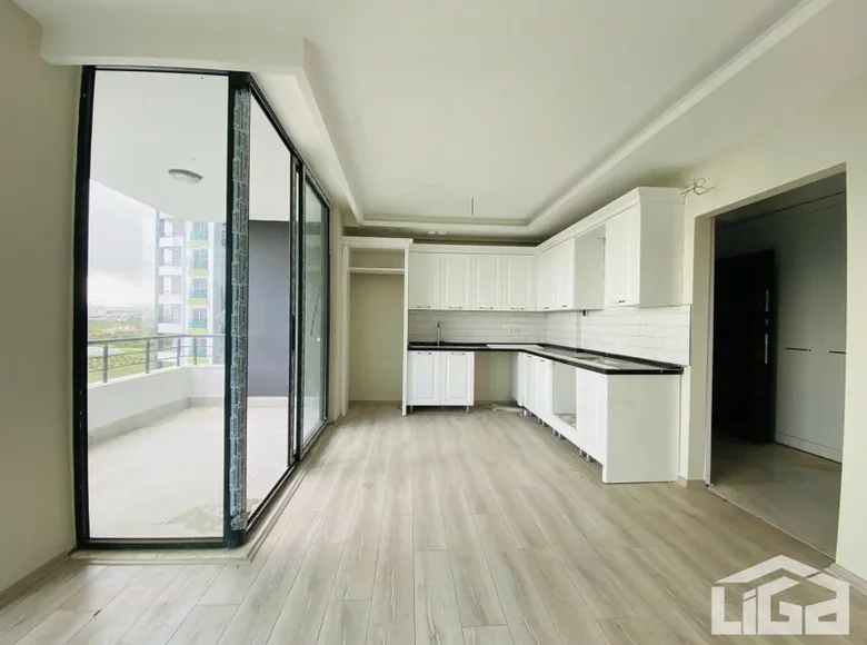 Квартира 3 комнаты 130 м² Средиземноморский регион, Турция