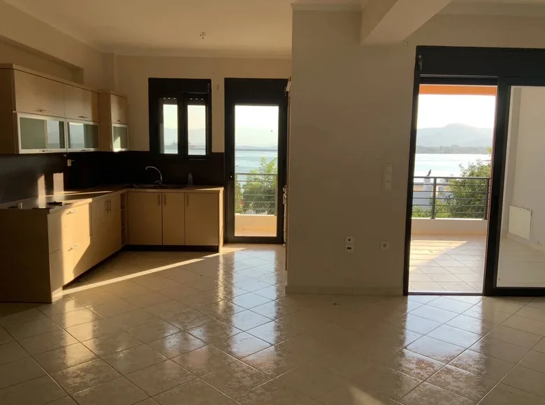 Apartment 6 bedrooms 183 m² Municipality of Salamina, Greece