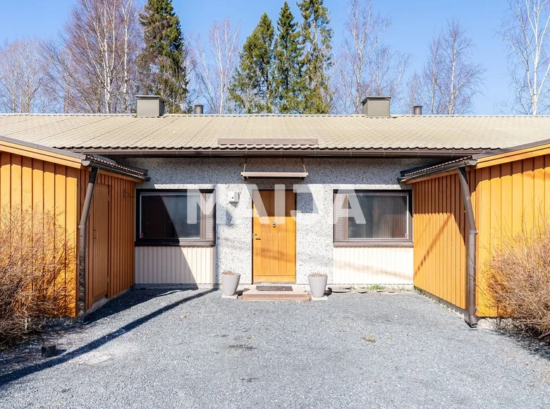 Квартира 3 комнаты 76 м² Мянтсяля, Финляндия