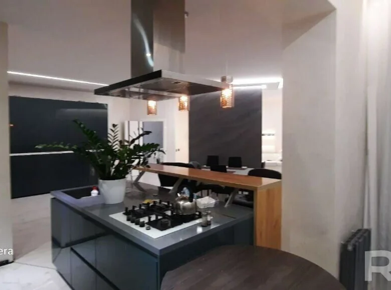 Appartement 3 chambres 116 m² Babrouïsk, Bélarus