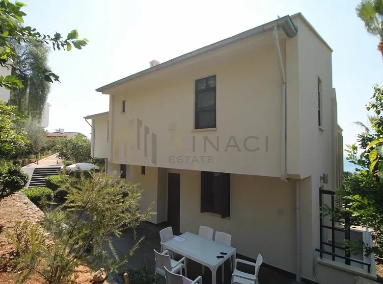 Villa de 4 habitaciones  Demirtas, Turquía