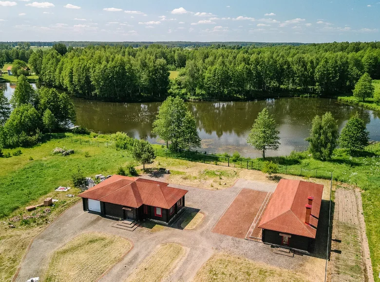House 240 m² Naracanski sielski Saviet, Belarus